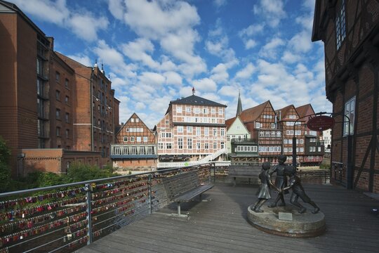 L&uuml;neburg, Old Town near Stintmarkt, Lower Saxony, Germany
