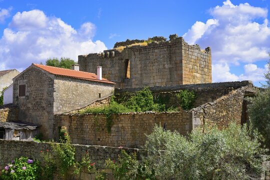 Templars donjon, Idanha-a-Velha village, Serra da Estrela, Beira Alta, Portugal