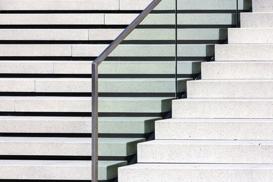 Stairs at the Hotel Hyatt Regency D&uuml;sseldorf at the Hafenspitze in the Media Harbour, D&uuml;sseldorf, North Rhine-Westphalia, Germany