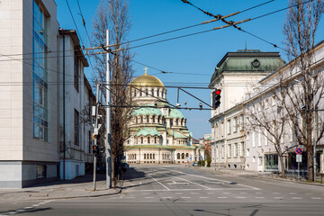Obraz premium Urban Street View of St. Alexander Nevsky Cathedral in Sofia, Bulgaria