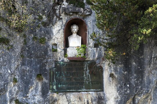 Bust of King Maximilian II of Bavaria, Lechklamm, F&uuml;ssen, Ostallg&auml;u, Allg&auml;u, Bavaria, Germany
