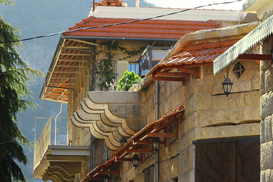 Lebanese House, Douma