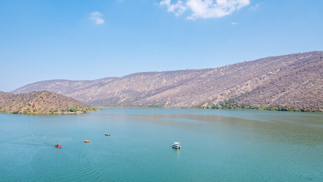 Siliserh Lake is a picturesque, man-made lake in Rajasthan's Alwar district, constructed in 1845 by Maharaja Vinay Singh