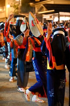 西馬音内盆踊り　秋田県羽後町　traditional japanese dance festival