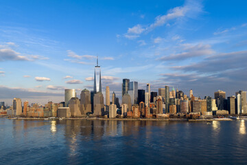 Obraz premium New York City downtown panorama. NYC Manhattan skyline with urban architecture. Manhattan skyline in New York City. New York City skyline.