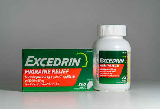 Excedrin Migraine Relief Acetaminophen 250 mg, Aspirin 250 mg, NSAID, Caffeine 65 mg, Pain Reliever Aid 200 caplets, capsule shaped tablets: Toronto, Ontario, Canada - December 2, 2025