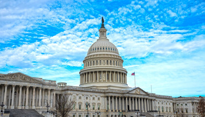 Fototapeta premium Capitol building in Washington DC federal government. Capitol dome architecture in America. Capitol monument symbol United States. Capitol iconic landmark in USA.