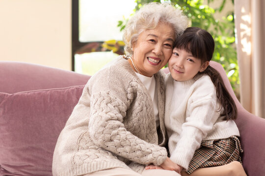 Grandma and granddaughter bonding time