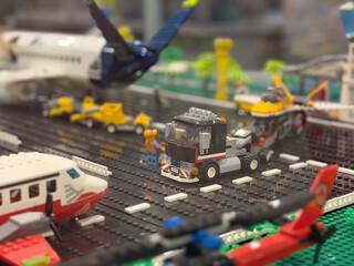 Naklejka premium Lego airport diorama with truck and planes
