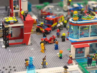 Naklejka premium Lego city emergency scene