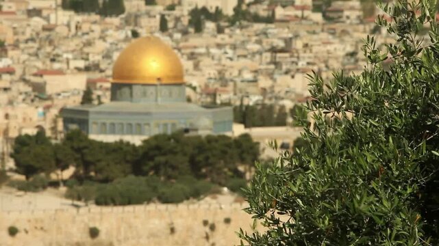 Mosque Israel Jerusalem Dome of the rock and Western wall kotel CU Dome of the Rock in Jerusalem, Israel War. 4K, Jerusalem Al Aqsa temple