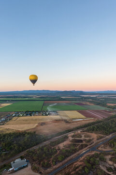 Hot air balloon ride over Mareeba in the Atherton Tablelands