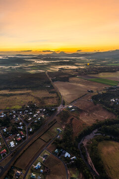 Sunrise hot air balloon ride over Mareeba in the Atherton Tablelands