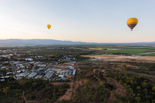 Hot air balloon rides over Mareeba in the Atherton Tablelands