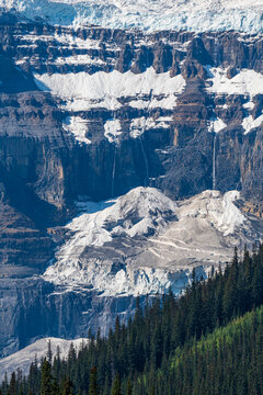 Glacier-covered mountain landscape along Glacier Parkway in Alberta