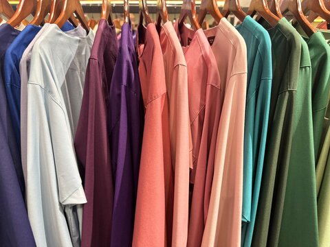 Color Gradient Shirts On Hangers