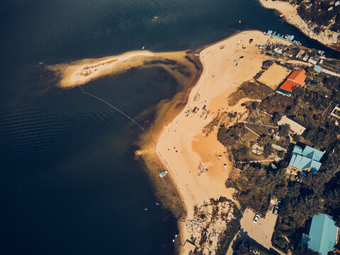 Aerial view of the Volna holiday resort and sandy beach at Bukhtarma Reservoir in Kazakhstan (Qazaqstan)