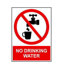 znak zakazujący picia wody © robert6666
