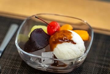 フルーツあんみつの食品サンプル © ANSHIN