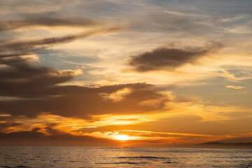 Obraz premium Carpinteria sunset after a passing storm on a late winter day