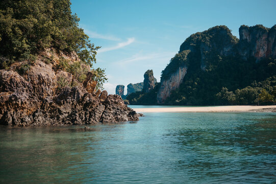 Sandbar and limestone cliffs at Pak Bia Island, Hong Islands, Krabi