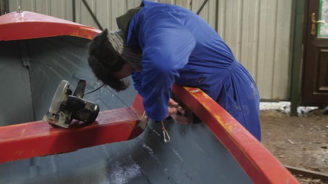 Marking scribing wood for oarlock in fiberglass fishing boat fit out