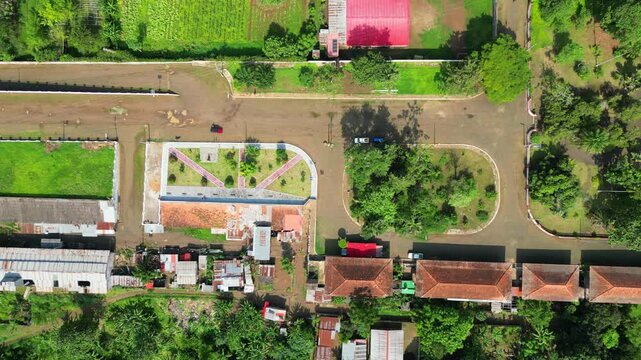 Bird's-eye view over the Ro&ccedil;a Agostinho Neto.This Ro&ccedil;a formerly called Rio D'Ouro, is the largest in S&atilde;o Tom&eacute;.Today it is abandoned, with dilapidated buildings.is also a tourist attraction.Africa