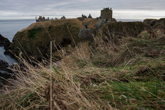 Dunnottar Cliffs, Dunnottar Castle, Stonehaven, Cowie, Scotland, Great Britain, UK