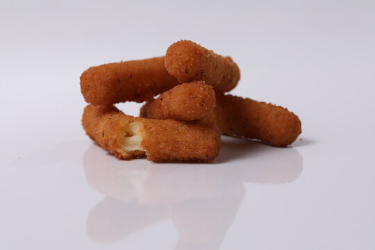 Mozza sticks de mozzarella dans un restaurant