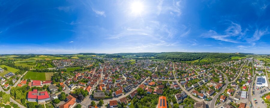 Ausblick auf das Jagsttal rund um Lauchheim bai Aalen im baden-w&uuml;rttembergischen Ostalbkreis
