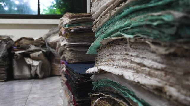 Children learning traditional handmade sa paper craft making process