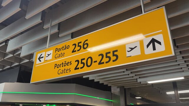 Gate 256 at Guarulhos Airport, São Paulo