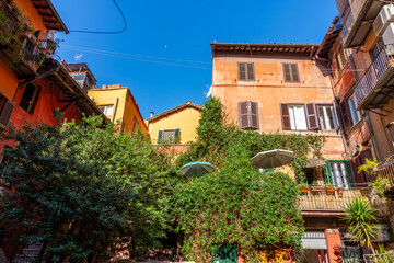 Fototapeta premium Medieval Arco degli Acetari courtyard in Rome, Italy