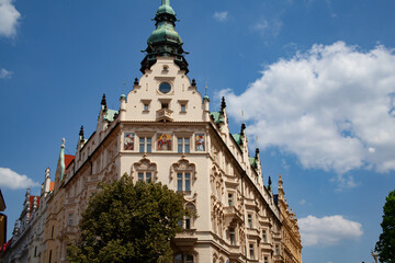 Obraz premium Historic European building under blue sky