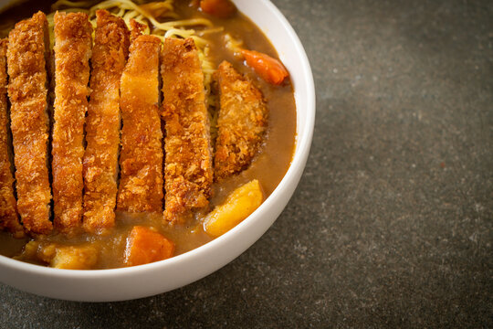 curry ramen noodles with tonkatsu fried pork cutlet