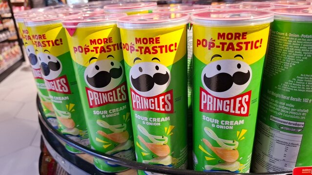 Pringles Displays Images – Browse 360 Stock Photos, Vectors, and