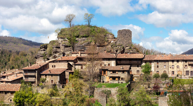 Rupit i Pruit is a medieval picturesque village situated in the Sierra de la Cabrera mountain range, in Osona region, Barcelona province, Catalonia, Spain