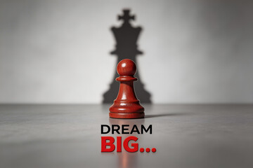 Obraz premium Chess pawn casting shadow of king pawn chess piece dream big concept