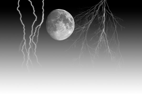 Mond und Blitze abstrakt