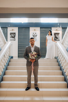the first meeting of the bride and groom on the hotel