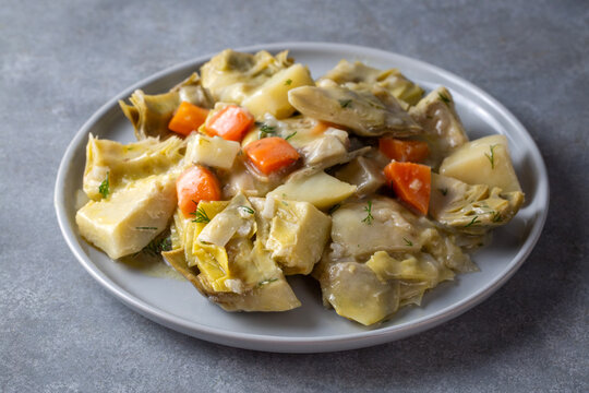 Homemade Mediterranean Artichoke Stew with Carrots and Potatoes