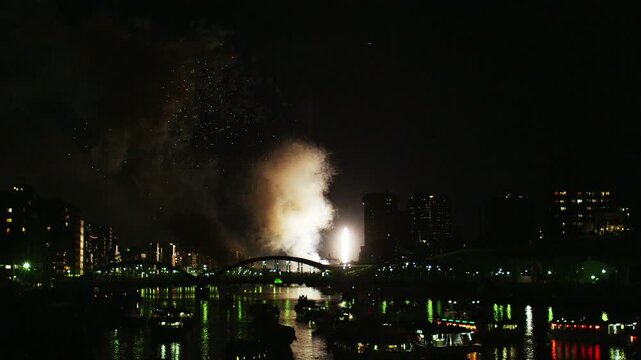 隅田川花火大会2011