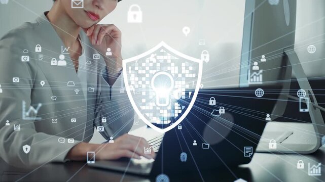 オフィスでパソコンを使う女性とサイバーセキュリティのコンセプトイメージ