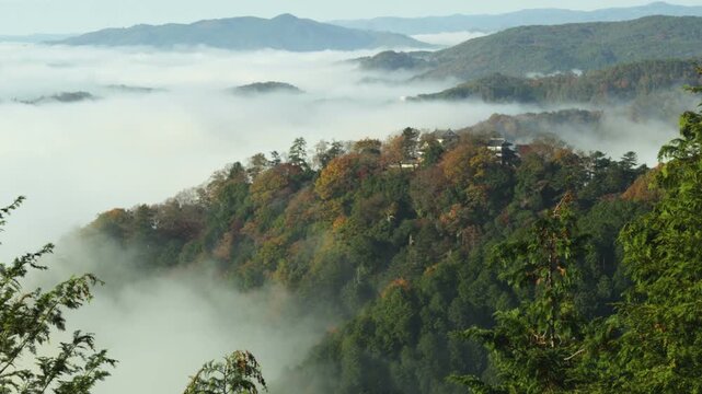 備中松山城と雲海