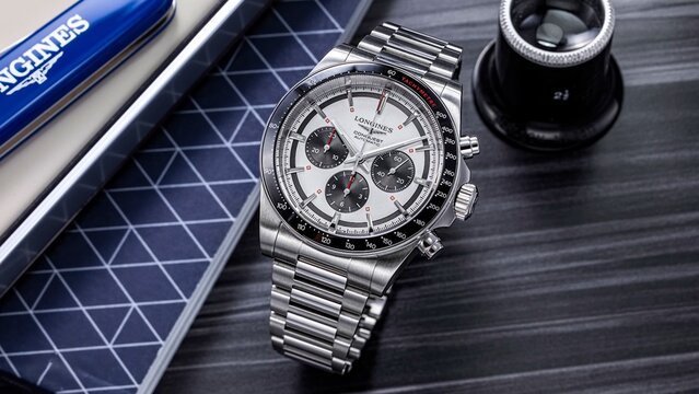 Longines, Classic, Luxury Wristwatches. Swiss Made