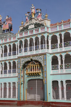 JHUNJHUNU, INDIA &ndash; JANUARY 1, 2026: Shree Rani Satiji Mandir, Jhunjhunu city, Rajasthan, India. Hindu temple complex in Jhunjhunu city, Rajasthan, India. Hinduism. Landmark, monument, sight