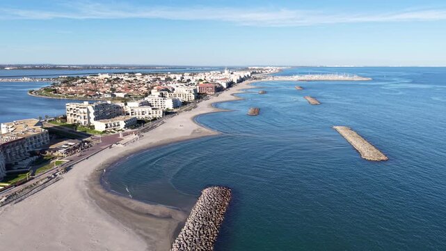 Palavas-les-flots (34250) dans le d&eacute;partement de l'h&eacute;rault en r&eacute;gion occitanie.