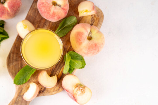 Flat chinese donuts fig peach juice