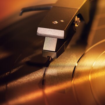 Platine vinyle tourne-disque nostalgique &eacute;quipement musical r&eacute;tro