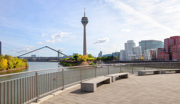 D&uuml;sseldorf, Medienhafen